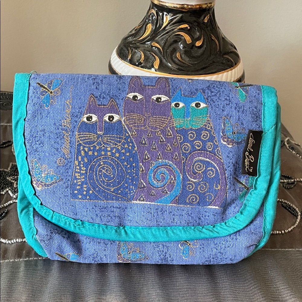 Laurel Burch Blue and Teal Cat Design Cosmetic Bag
